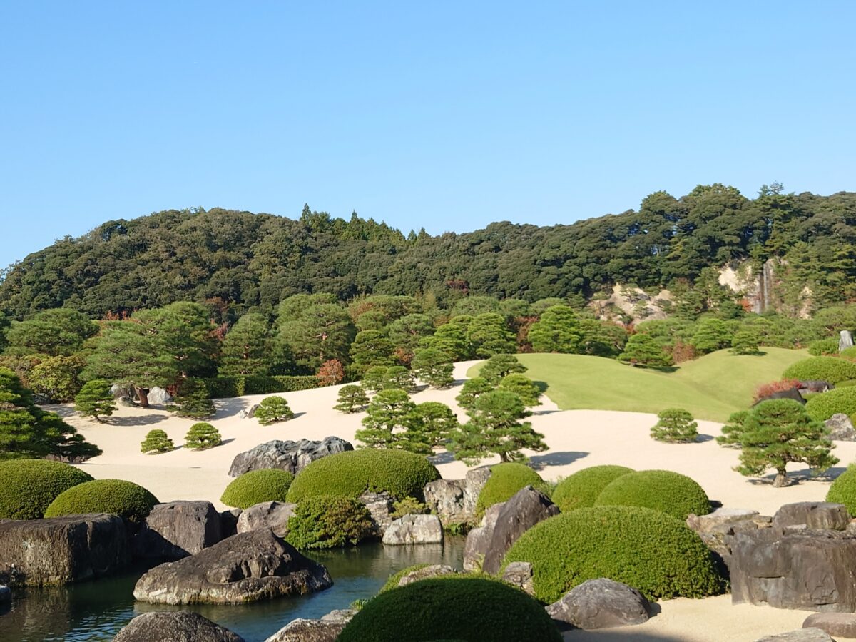 足立美術館の白砂青松庭の写真