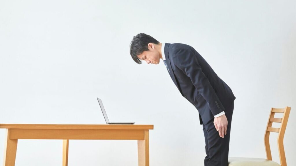人間がお辞儀しているマナーを表した画像