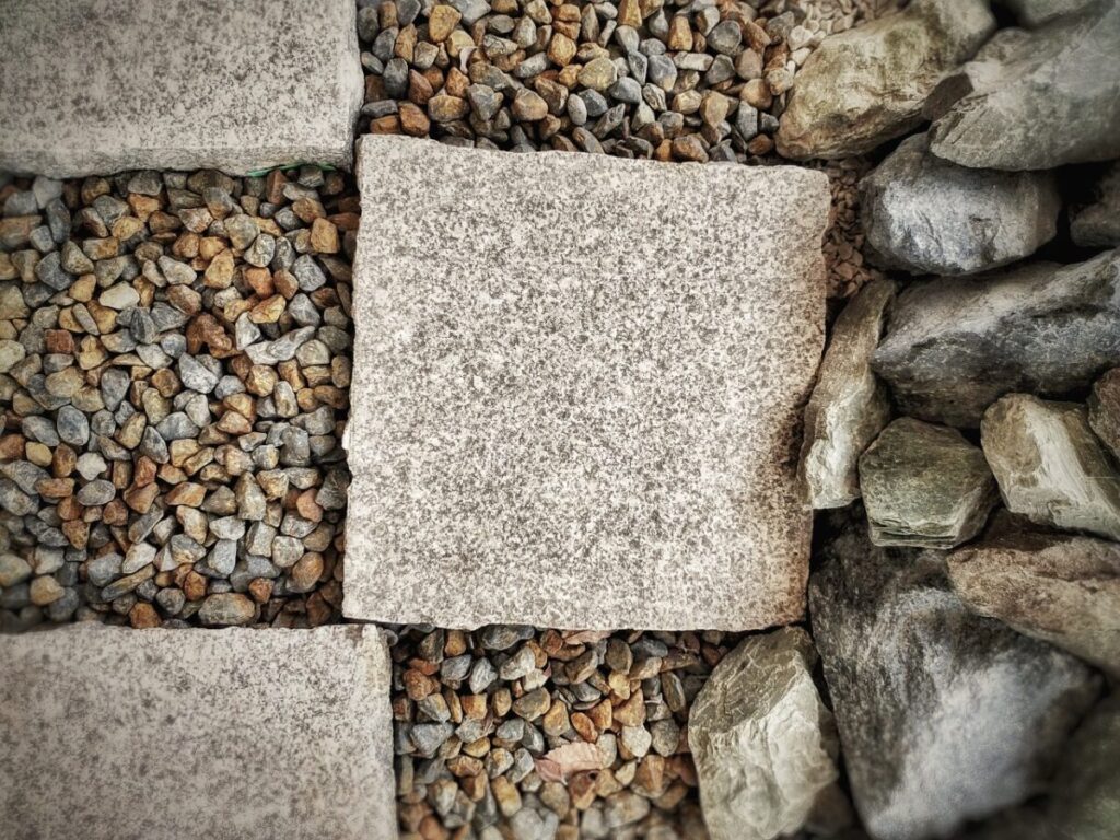 長方形の御影石の敷石画像